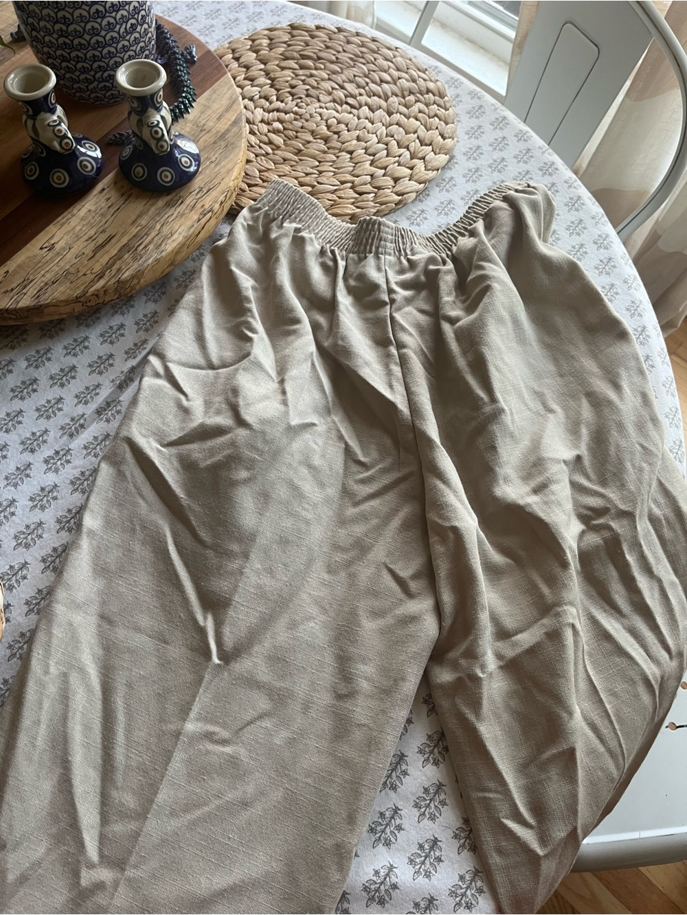 Briggs New York Straight-Leg Pants in Light Beige